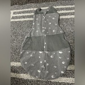 happiest baby swaddle